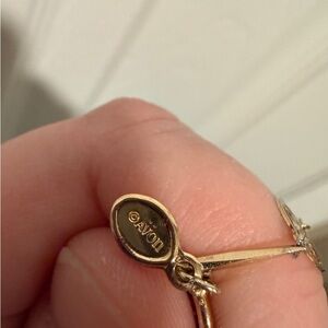 Avon Gold Necklace